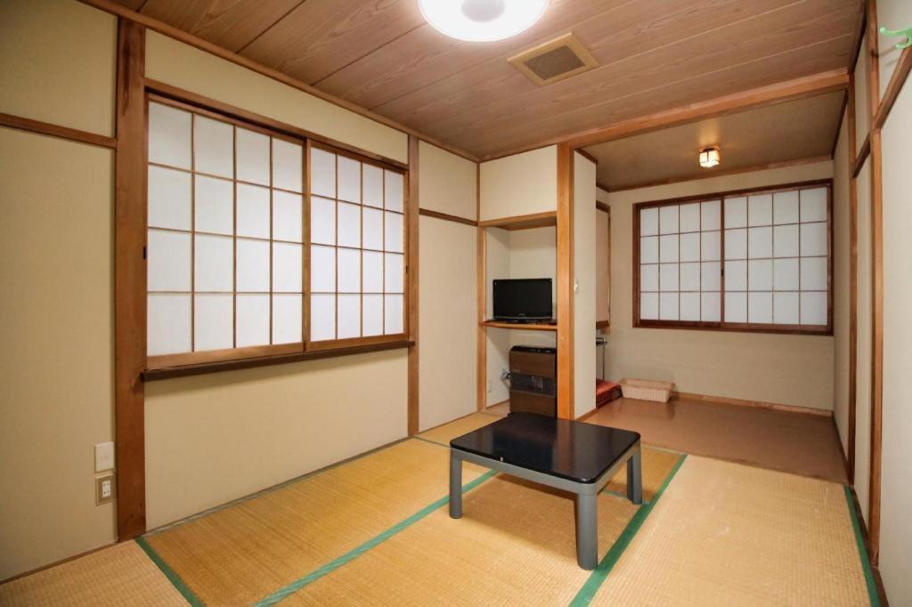 Hotel Minshuku Yoshinoya Minakami Esterno foto